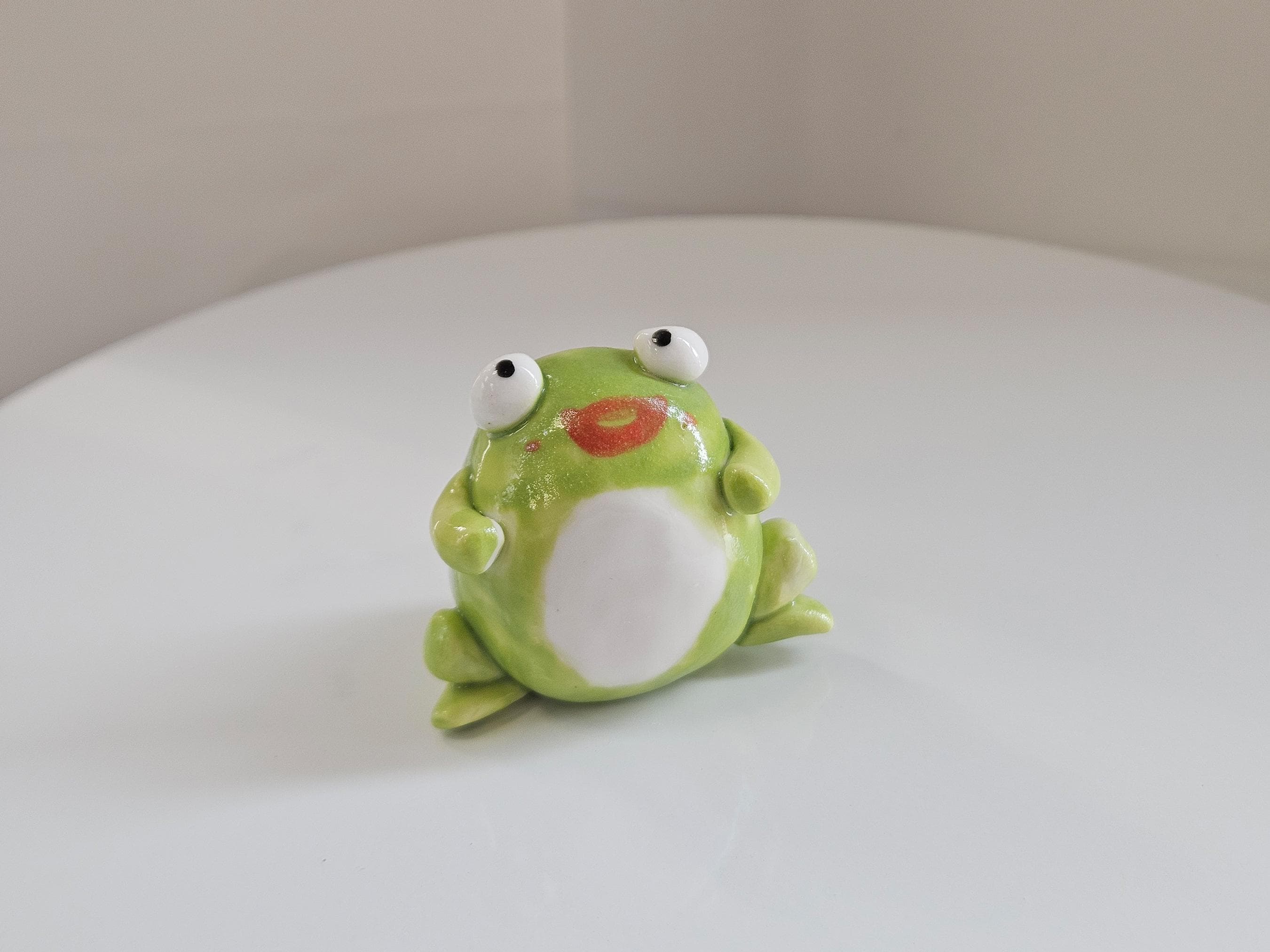 Ceramic Cream Green Glaze Figurine Layered Art Decor for Home Shelf Display