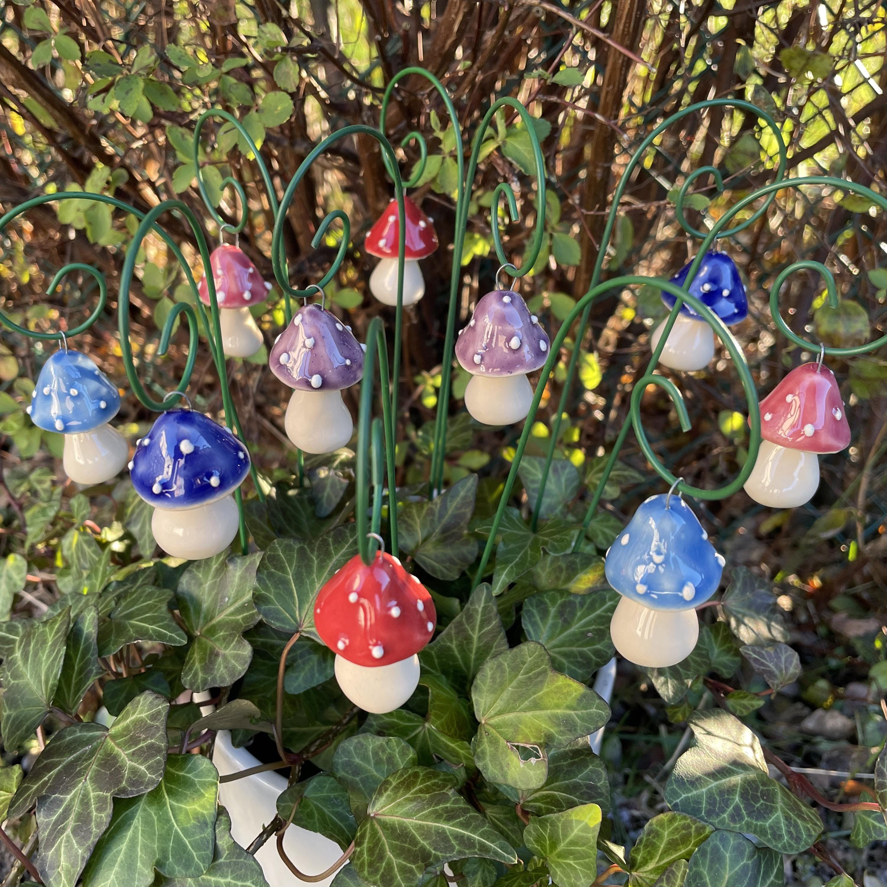 Hanging Ceramic Mushroom Decorative Support Stand Garden Decoration Accessory