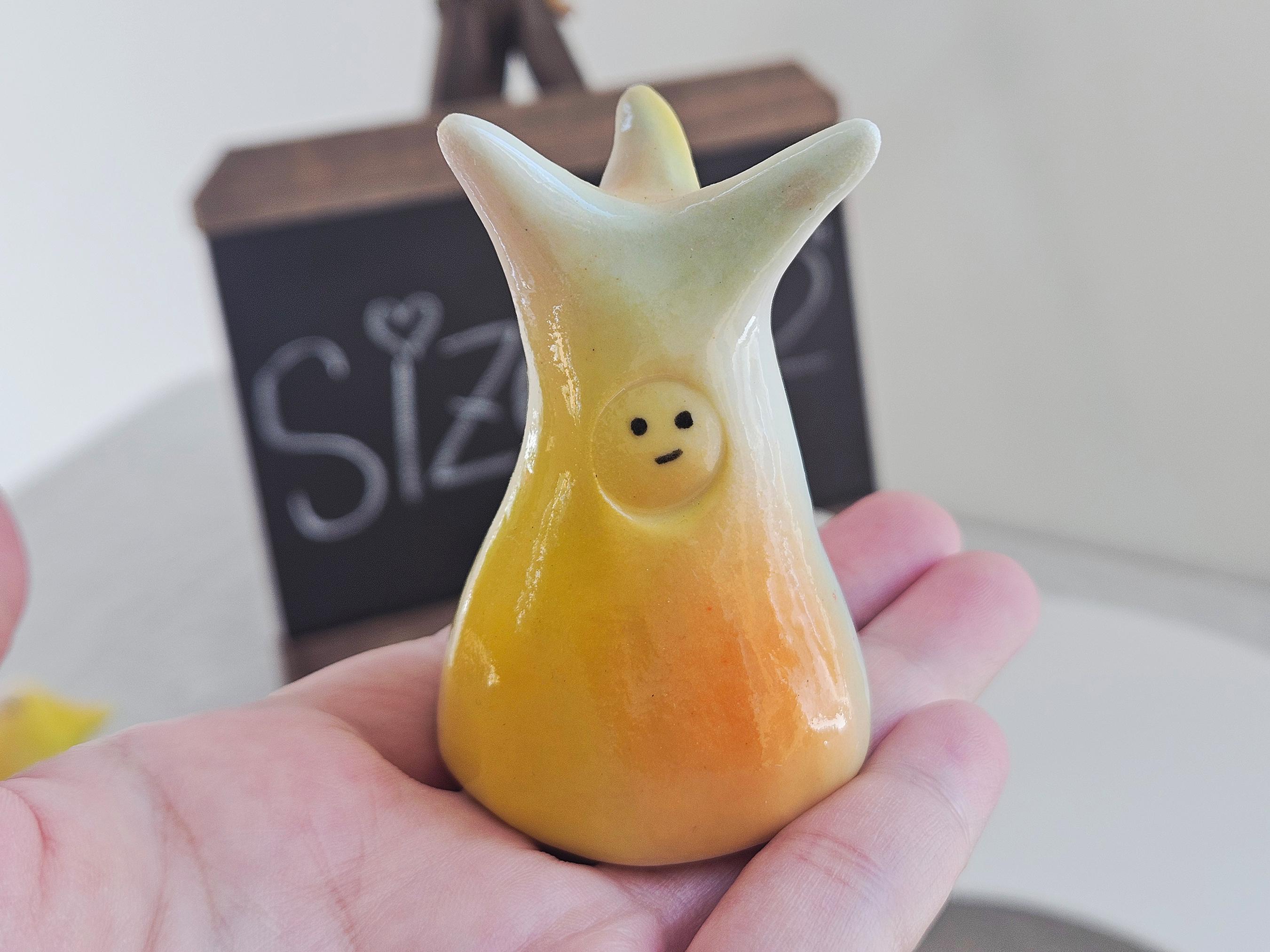 Pastel Ceramic Figurines Small Character Ornaments for Home Desk and Shelf Décor