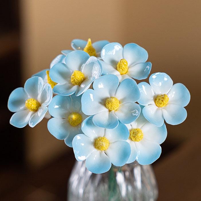 Ceramic Daisy Bouquet, Bright Yellow Glaze Gradient Petals, Tabletop Decoration