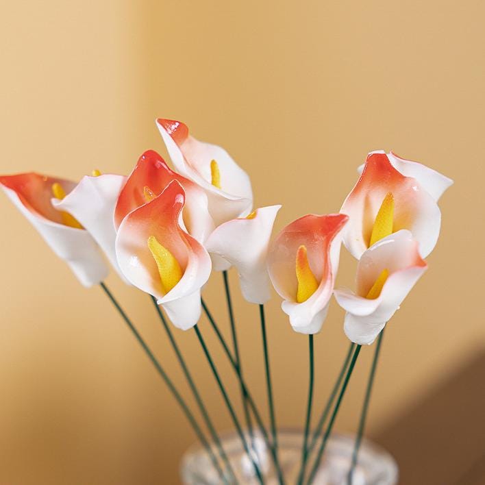 Ceramic Calla Lily Bouquet, Porcelain Calla Lily Flowers, Mini Flower Decor, Wedding Table Decor, Aesthetic Desk Flower Decoration