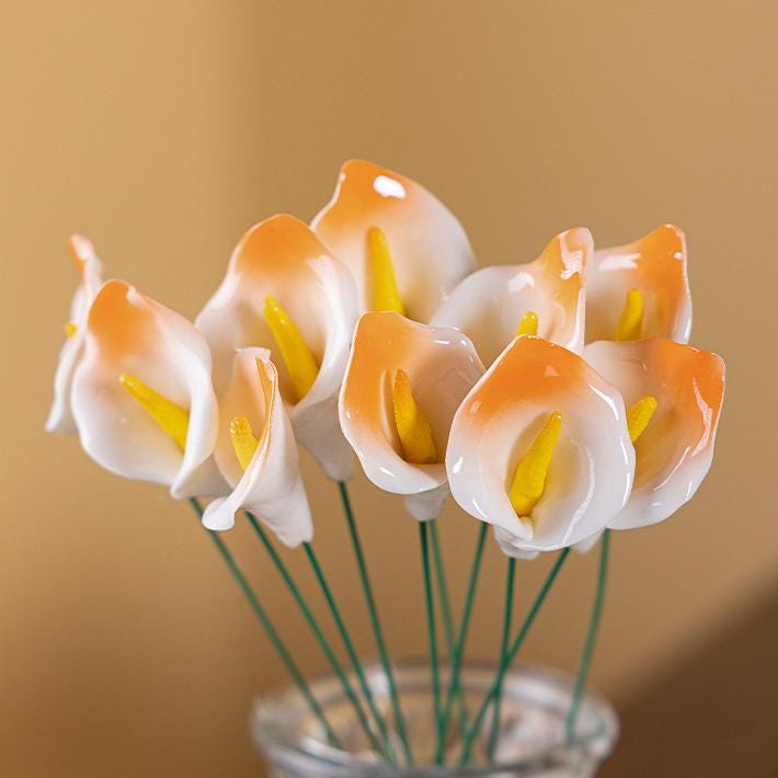 Ceramic Calla Lily Bouquet, Porcelain Calla Lily Flowers, Mini Flower Decor, Wedding Table Decor, Aesthetic Desk Flower Decoration