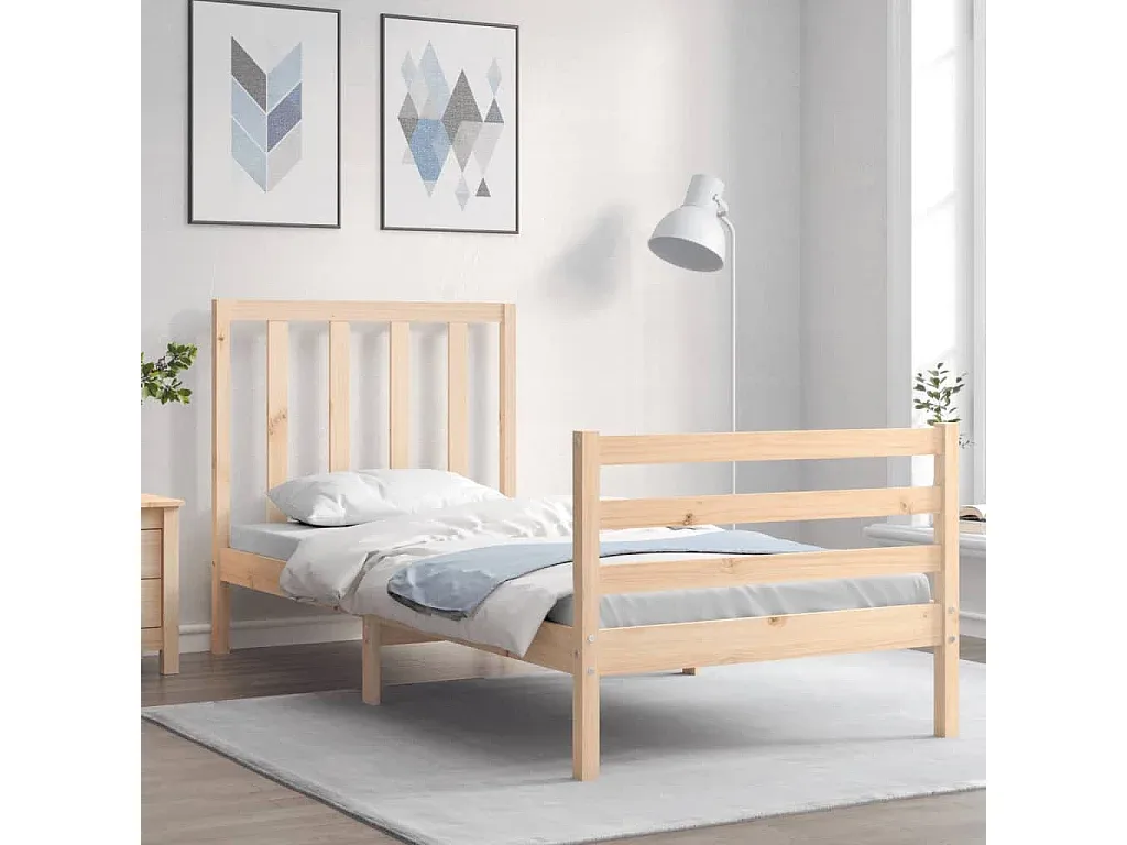 Elegantes Bett aus massivem Holz mit stilvollem Kopfteil-decoravito.com