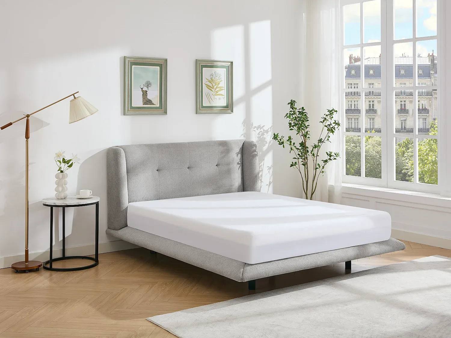 Polsterbett 160 x 200 cm mit gestepptem Kopfteil aus Stoff in Hellgrau-decoravito.com