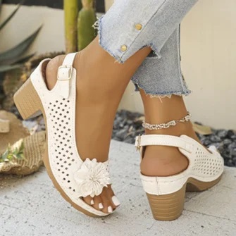 Women's casual summer sandals
