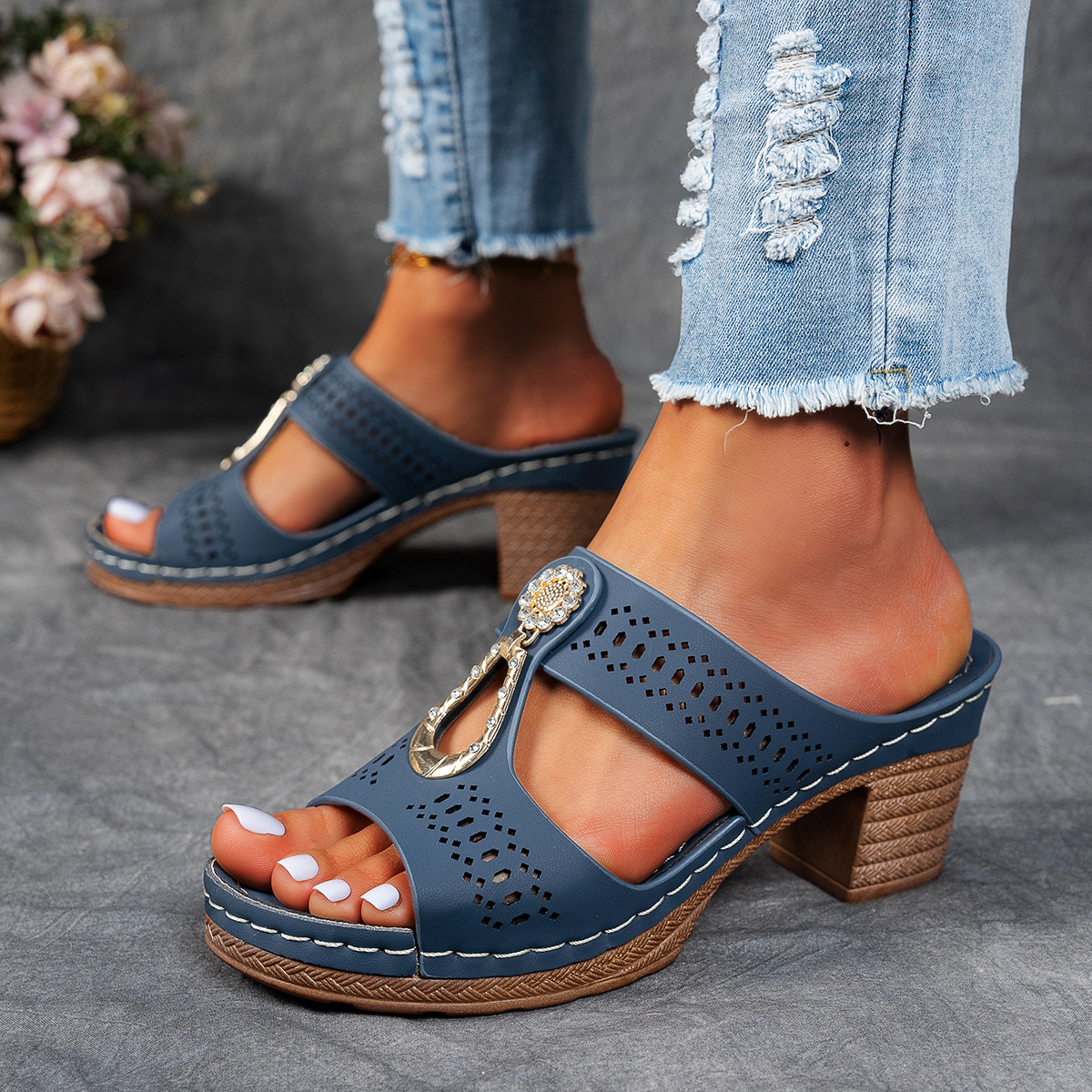 Women’s Orthopedic Rhinestone Heel Sandals – Elegant Comfort Support