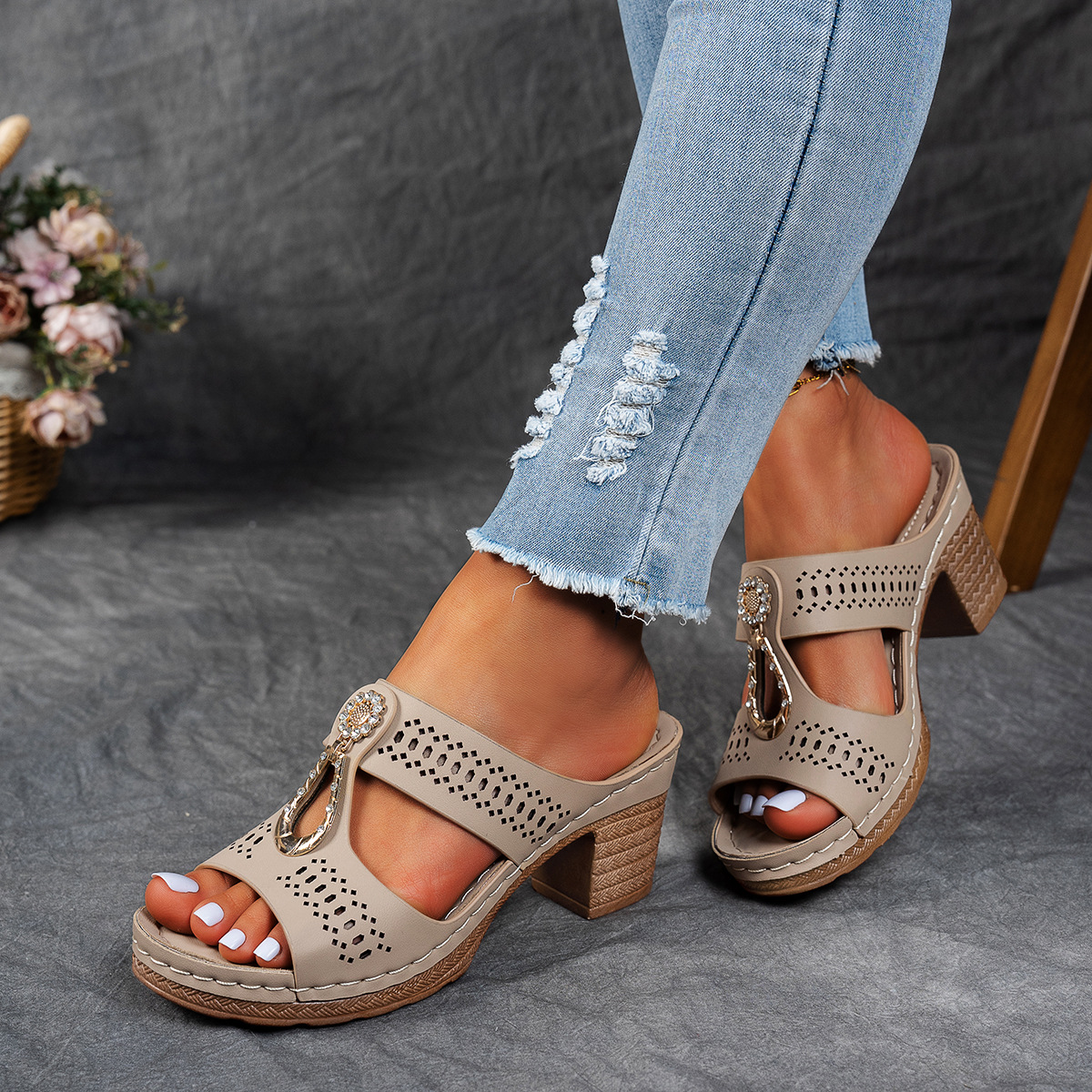 Women’s Orthopedic Rhinestone Heel Sandals – Elegant Comfort Support