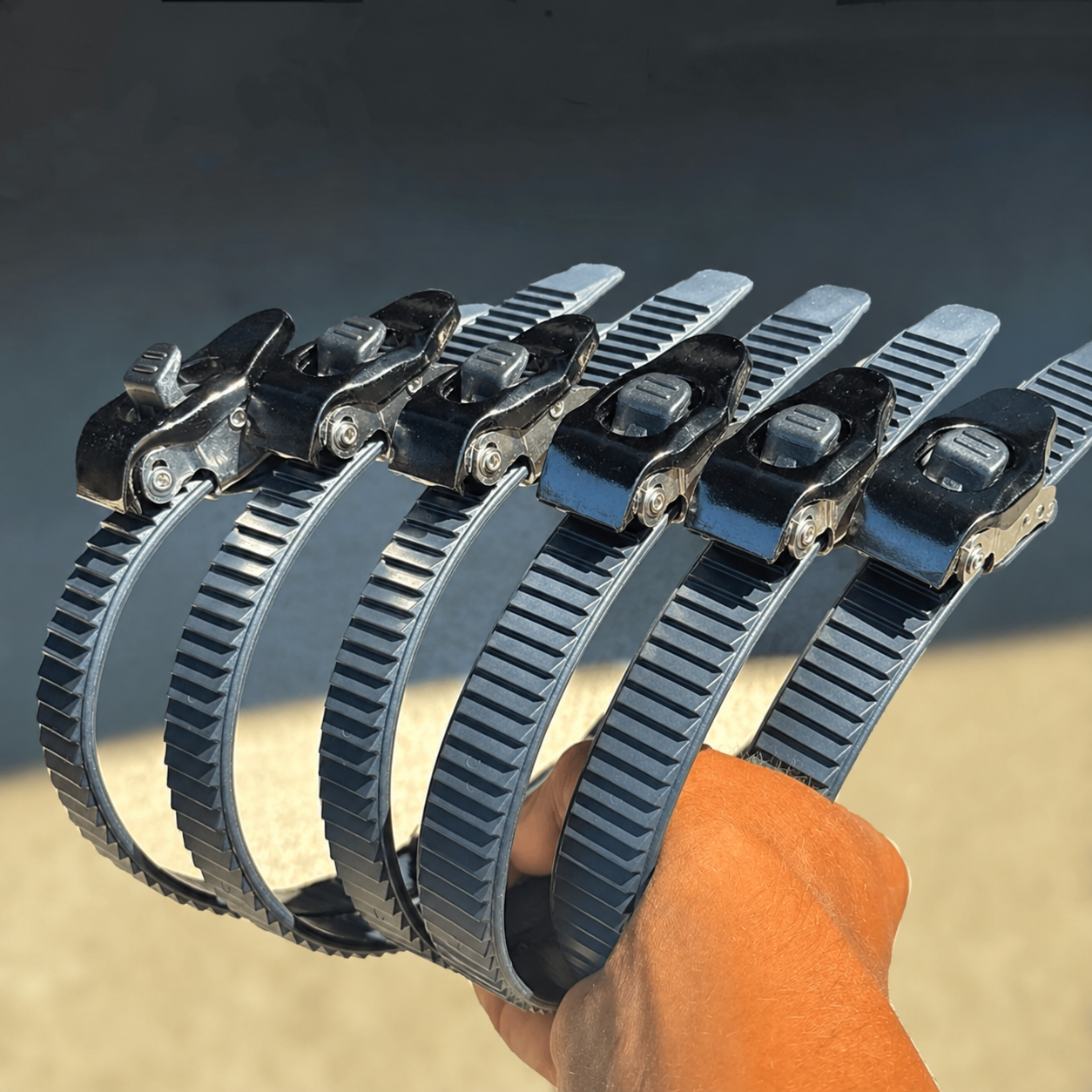 Heavy-duty Stainless Steel Grip Lock Straps