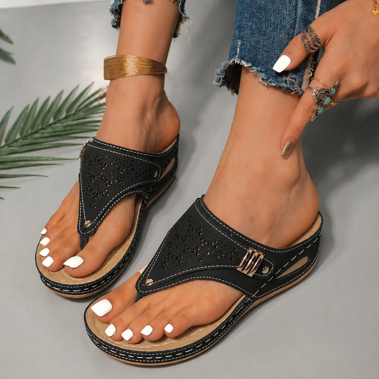 🔥Summer Sizzler Sale 50%✨⛱️Breathable mesh sports sandals with non-slip sole