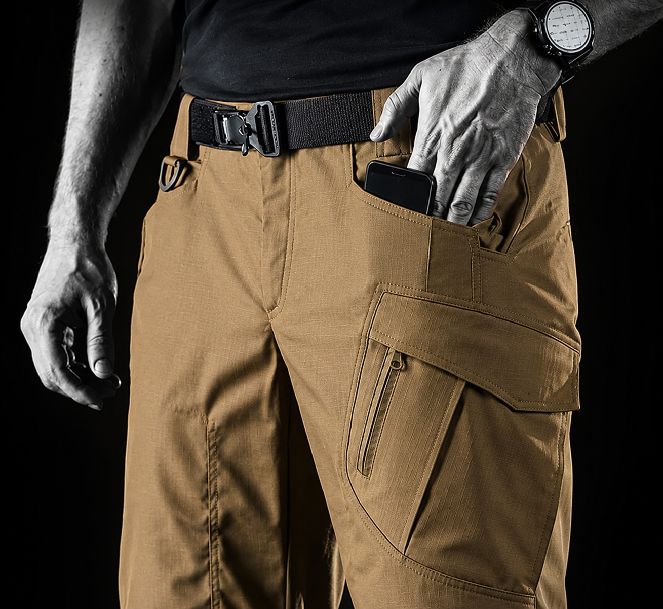 Durable fully waterproof polyester tactical pants