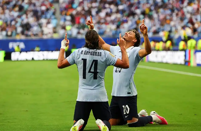 Uruguay players celebrating