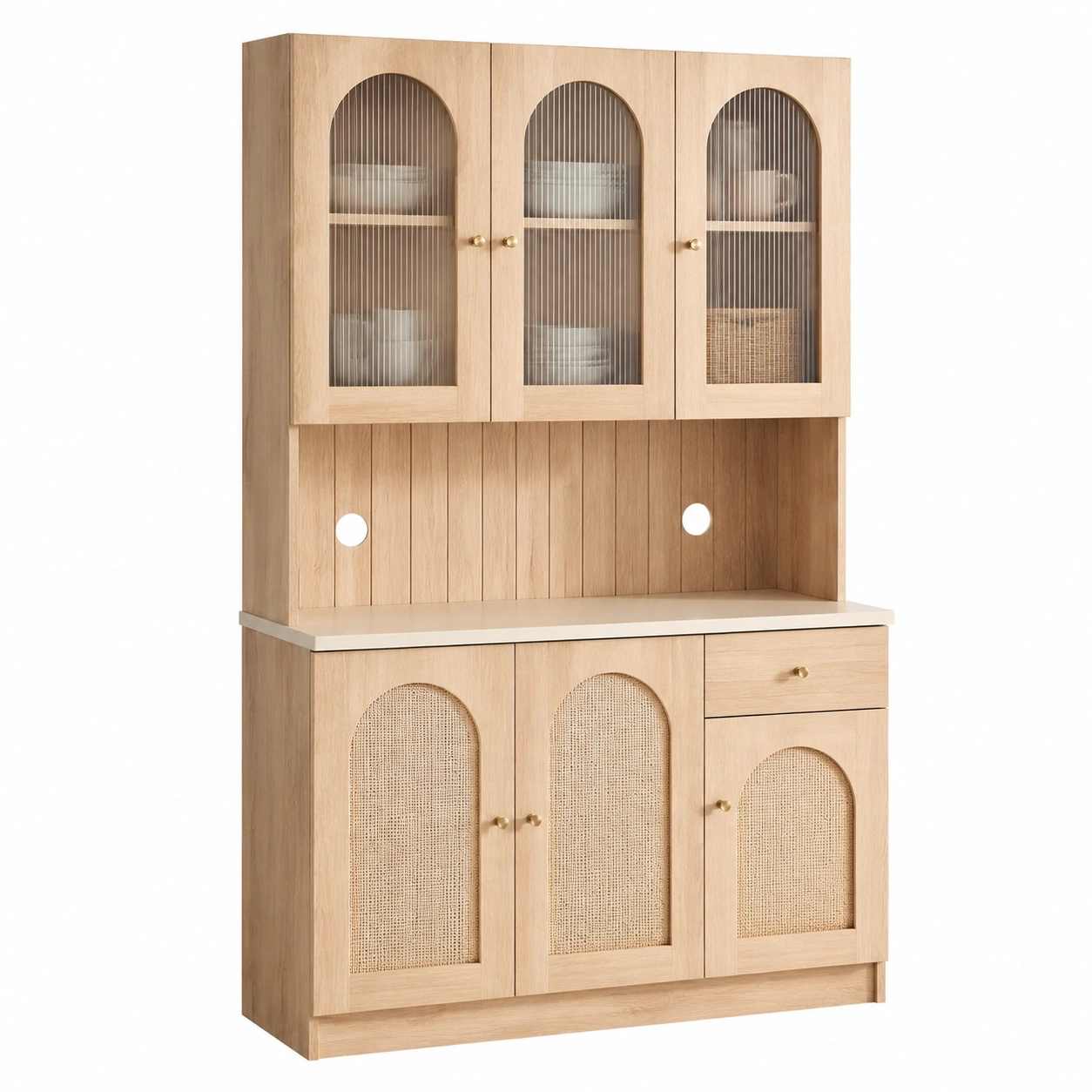 Aparador buffet de madera clara con puertas arqueadas