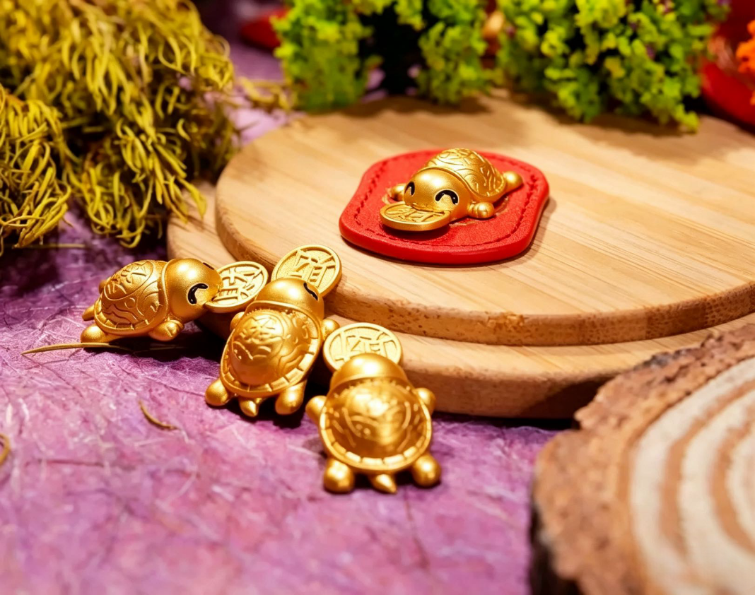 2026 Golden Turtle Charm 🐢✨ Bites onto Luck 🍀 Never Lets Go! 🔒