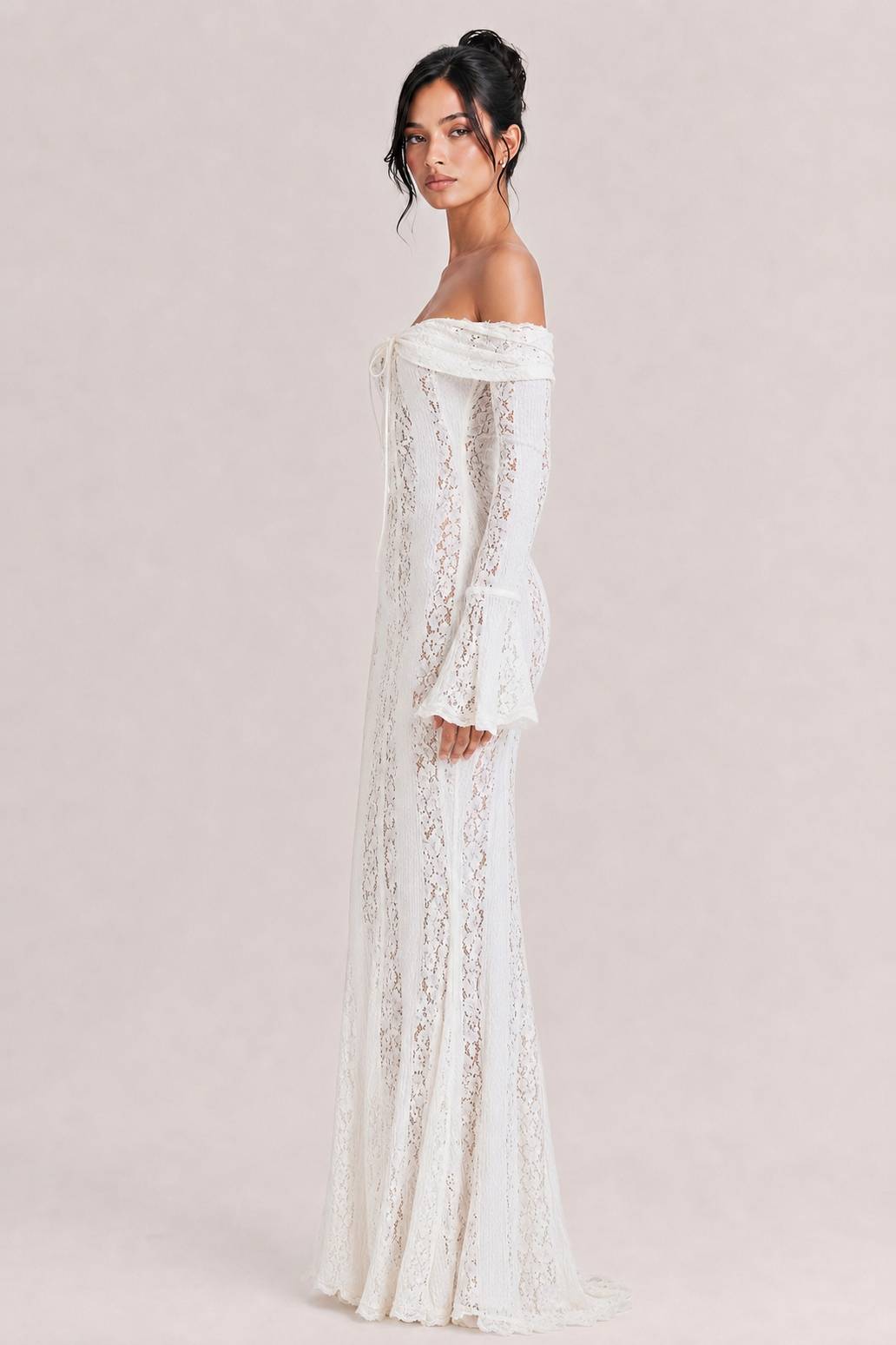 Elegant One Shoulder Lace Fishtail Maxi Dress
