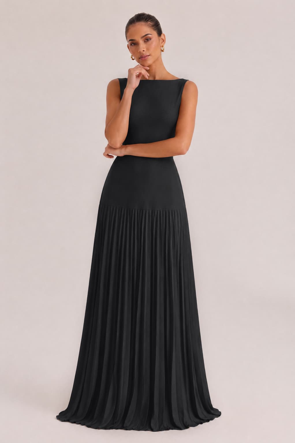 Elegant Pleated Classic Boat Neck Pleated Maxi Dress