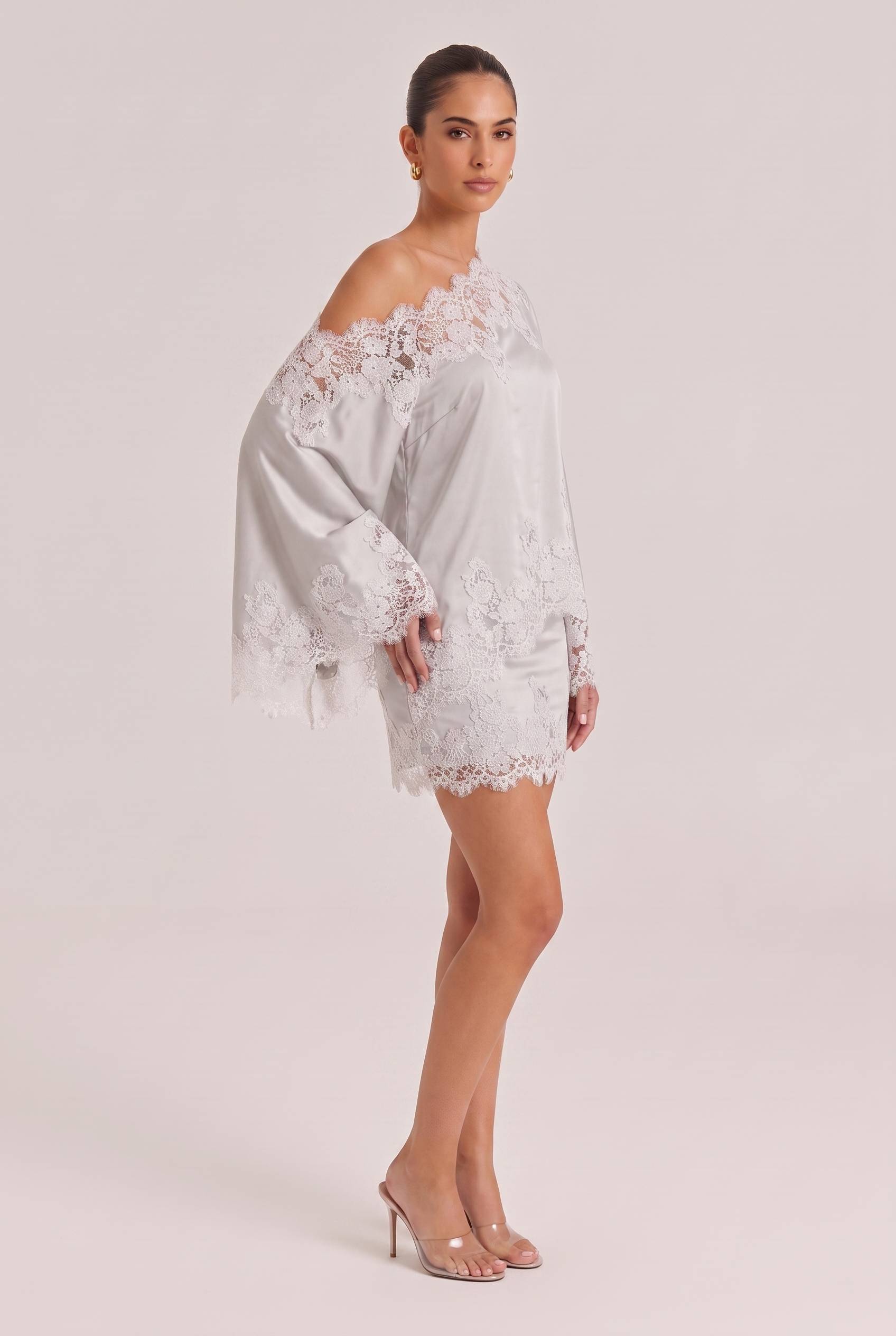 White Lace Stitching Off-Shoulder Top Skirt Set