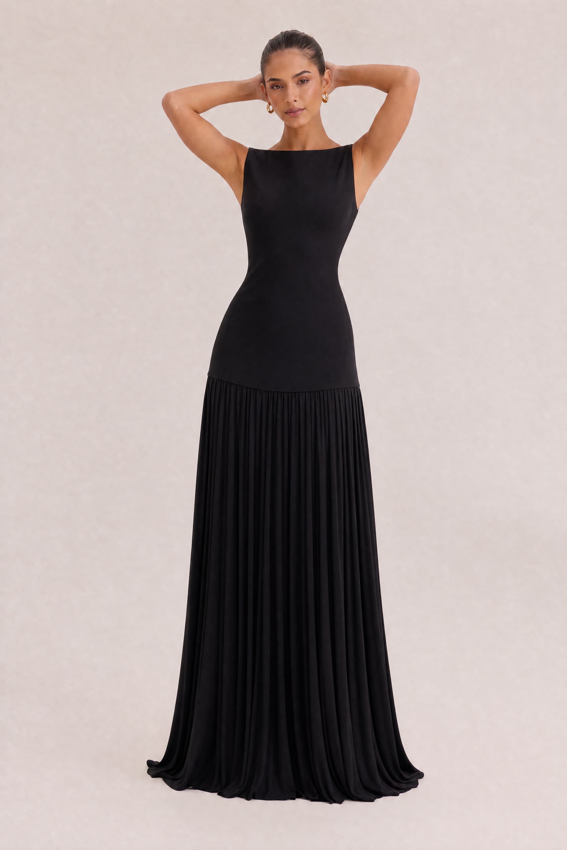 Elegant Pleated Classic Boat Neck Pleated Maxi Dress