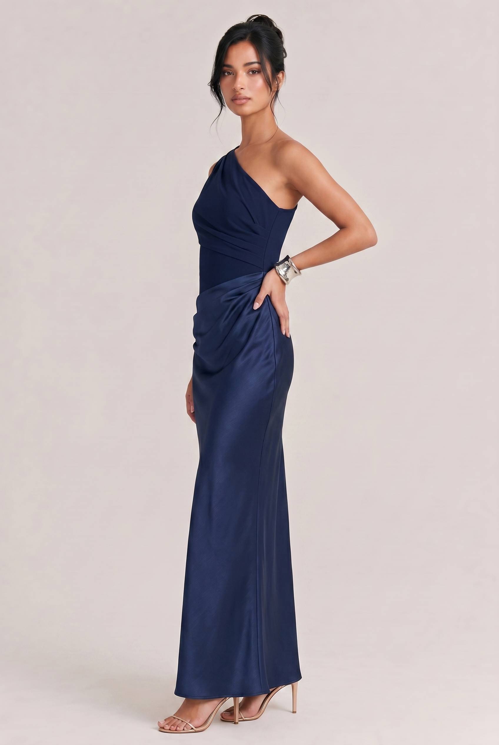 Elegant One Shoulder Neck Pleated Party Maxi Dress
