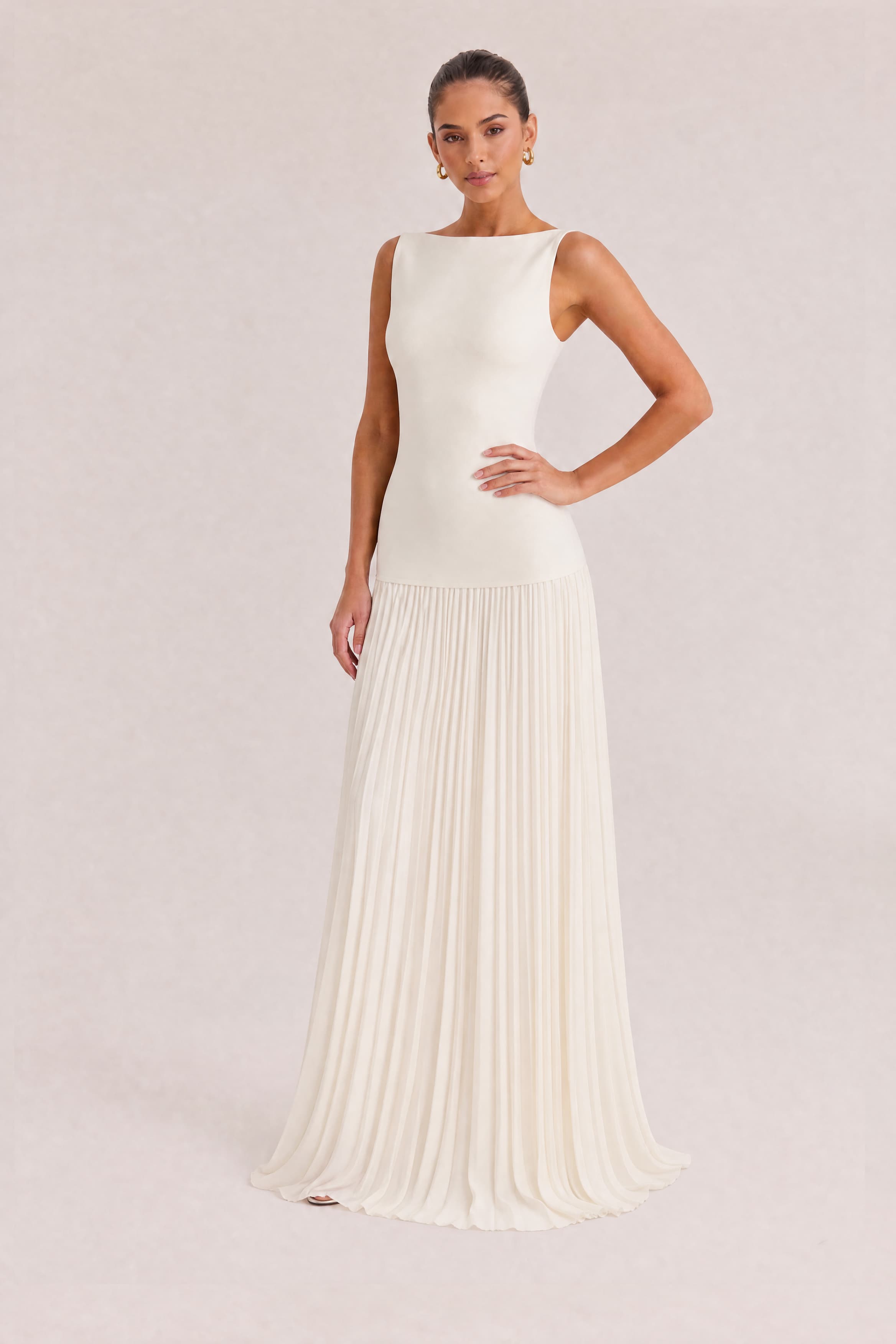 Elegant Pleated Classic Boat Neck Pleated Maxi Dress