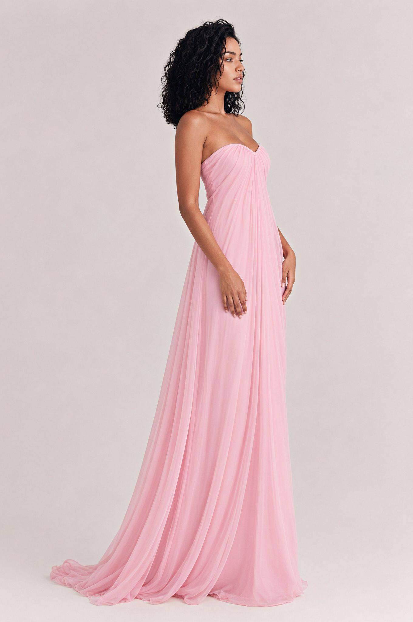 Elegant Strapless A-Line Pleated Maxi Dress