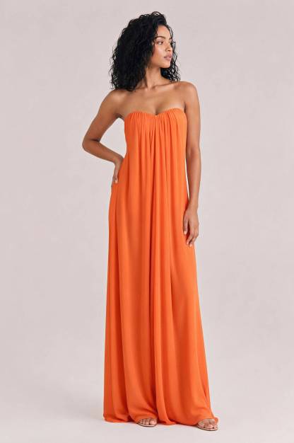 Elegant Strapless A-Line Pleated Maxi Dress