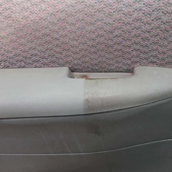 High-Efficiency Automotive Interior Cleaner – Suitable for Natural and Sealed Leather