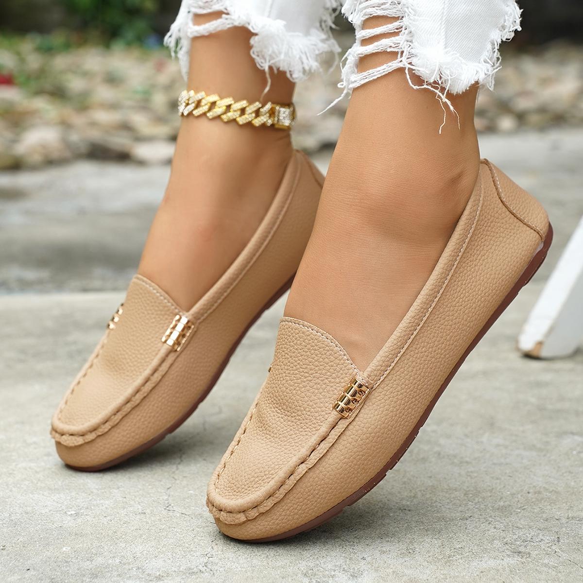 Women's Classic Plain Low Heel Shoes, Fashionable and Sexy, High-End Slanted Metal Chain Decoration, Comfortable Casual Footwear, Everyday Wear Footwear