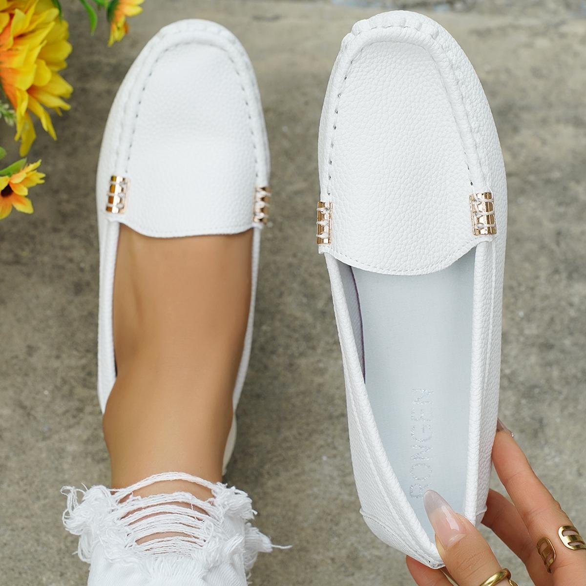 Women's Classic Plain Low Heel Shoes, Fashionable and Sexy, High-End Slanted Metal Chain Decoration, Comfortable Casual Footwear, Everyday Wear Footwear