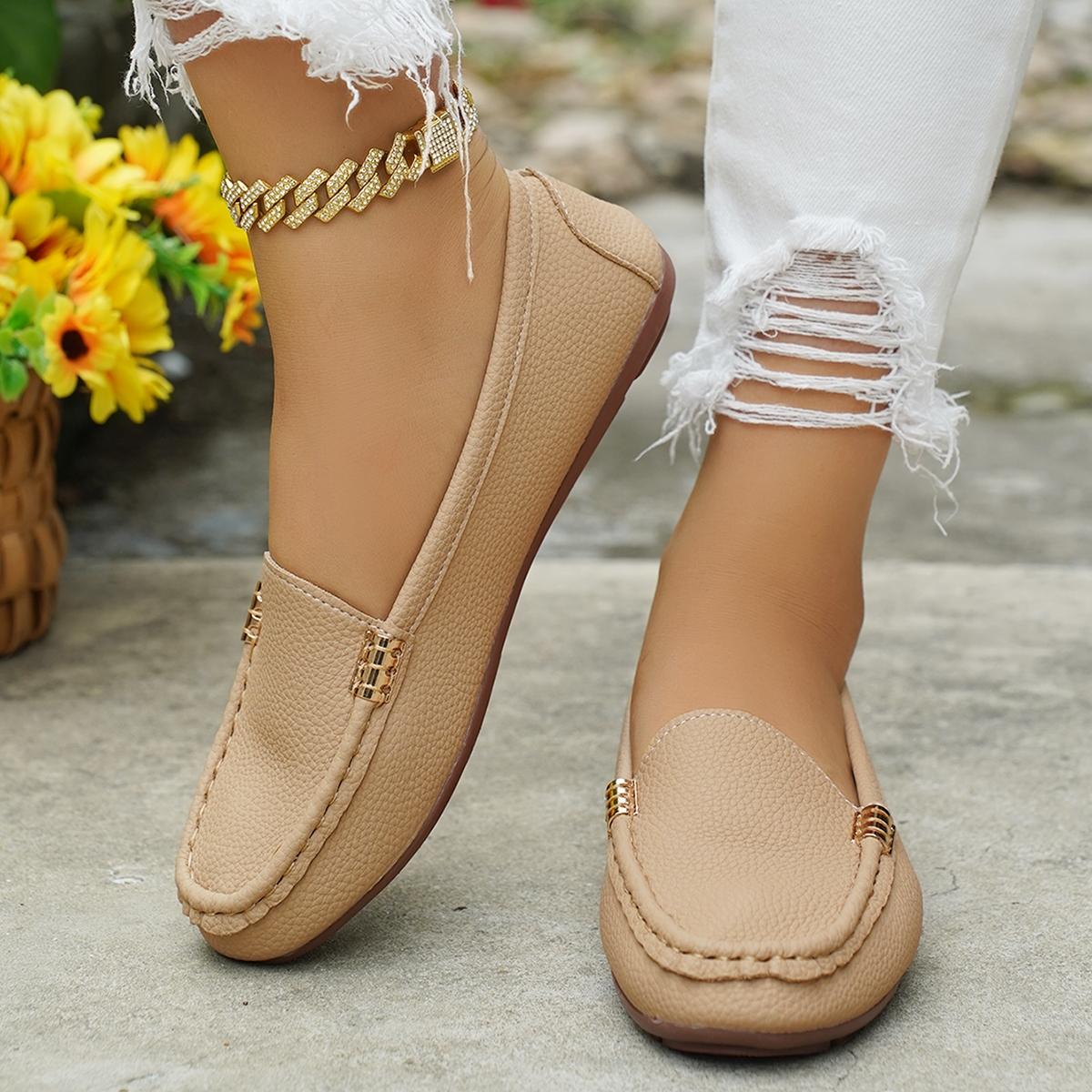 Women's Classic Plain Low Heel Shoes, Fashionable and Sexy, High-End Slanted Metal Chain Decoration, Comfortable Casual Footwear, Everyday Wear Footwear