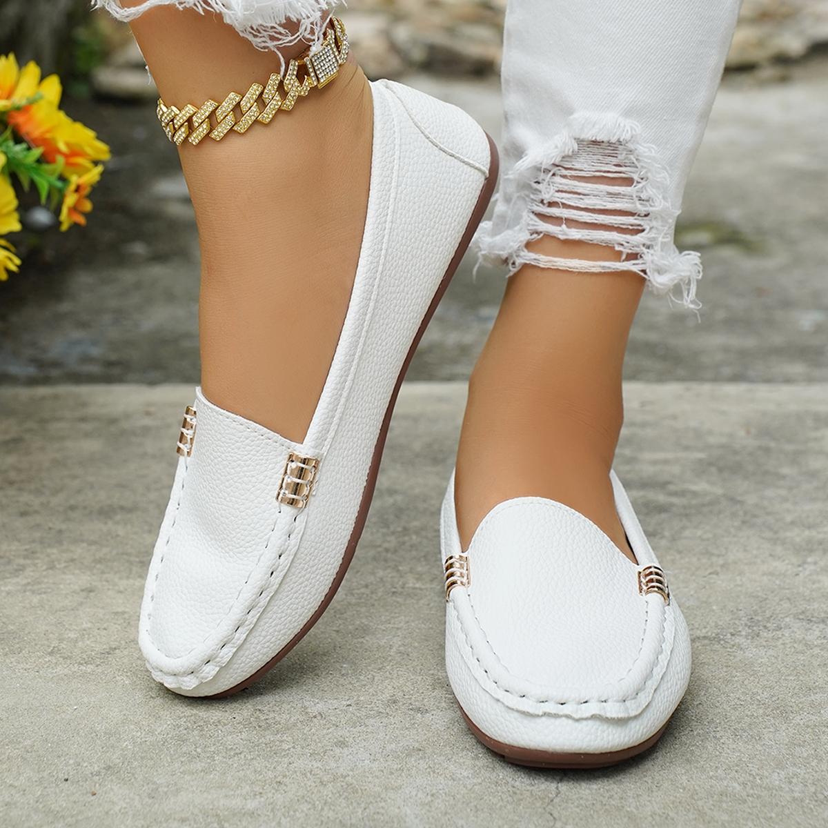 Women's Classic Plain Low Heel Shoes, Fashionable and Sexy, High-End Slanted Metal Chain Decoration, Comfortable Casual Footwear, Everyday Wear Footwear