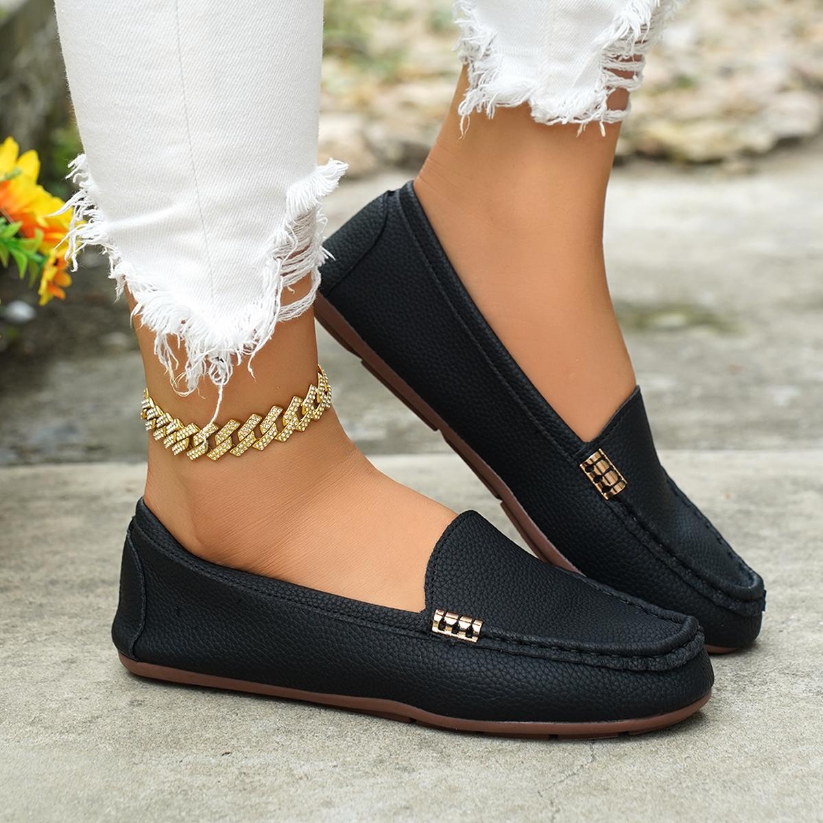 Women's Classic Plain Low Heel Shoes, Fashionable and Sexy, High-End Slanted Metal Chain Decoration, Comfortable Casual Footwear, Everyday Wear Footwear