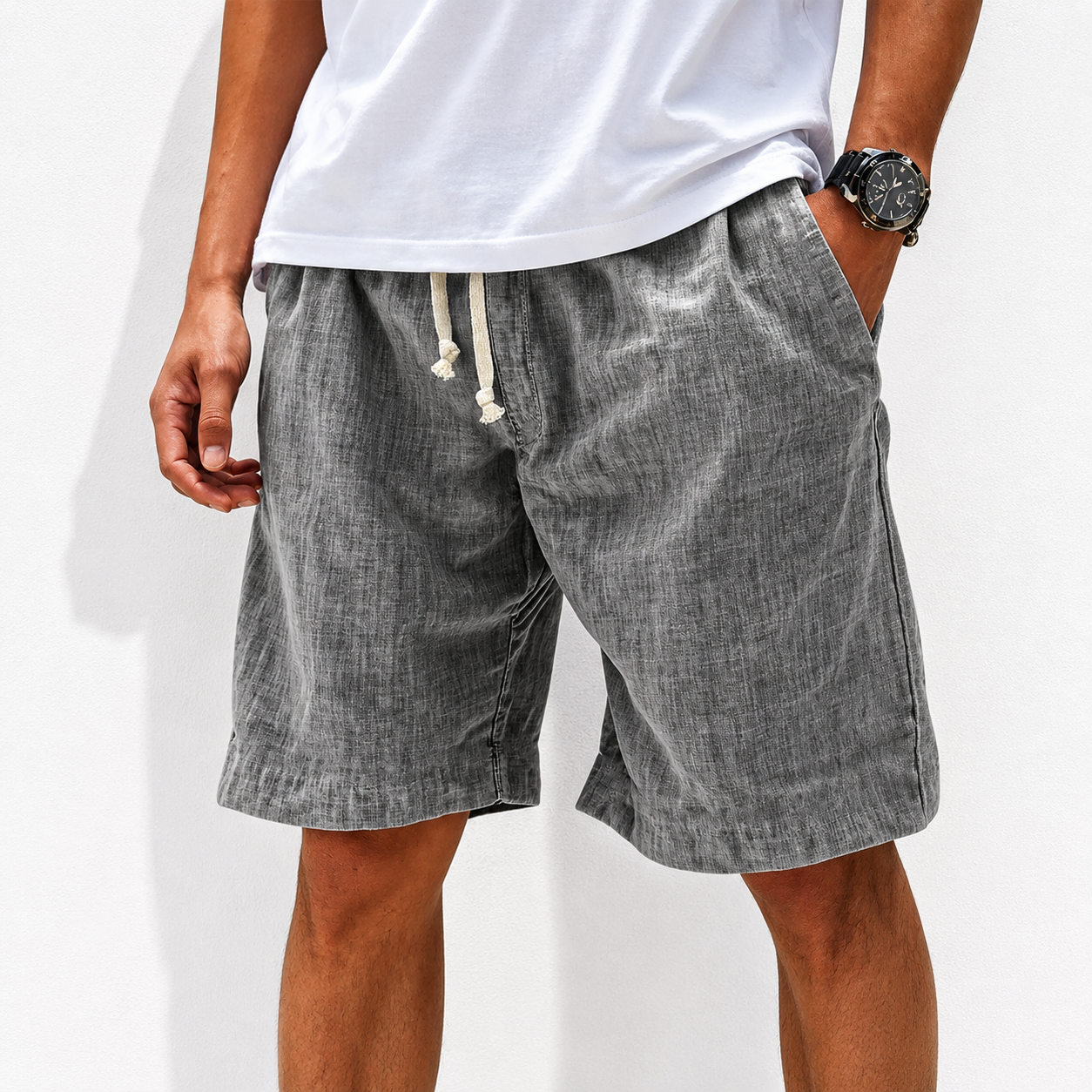 Men Can’t Get Enough of These Cozy Linen Shorts