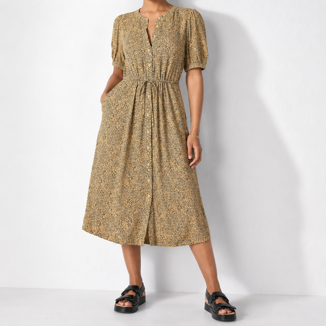 Women's Fit and Flare Half-Sleeve Waisted Midi A-Line Dress with Pockets  