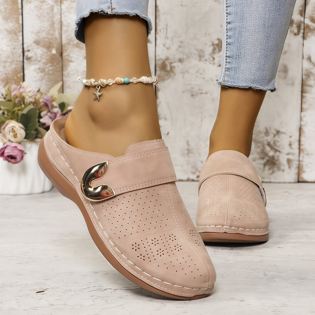 🏆 Ganztägiger Komfort 👣 Bequeme Leder-Slipper mit Keilabsatz – leicht anzuziehen und angenehm beim Gehen ⏳ 𝐋𝐄𝐓𝐙𝐓𝐄𝐑 𝐓𝐀𝐆: 𝟖𝟎 % 𝐑𝐀𝐁𝐀𝐓𝐓