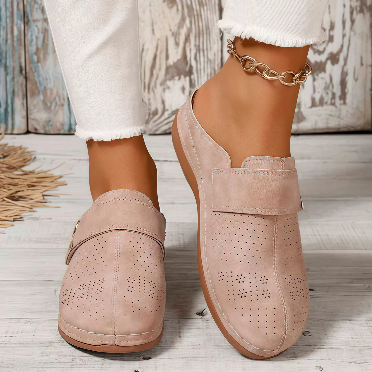 🏆 Ganztägiger Komfort 👣 Bequeme Leder-Slipper mit Keilabsatz – leicht anzuziehen und angenehm beim Gehen ⏳ 𝐋𝐄𝐓𝐙𝐓𝐄𝐑 𝐓𝐀𝐆: 𝟖𝟎 % 𝐑𝐀𝐁𝐀𝐓𝐓
