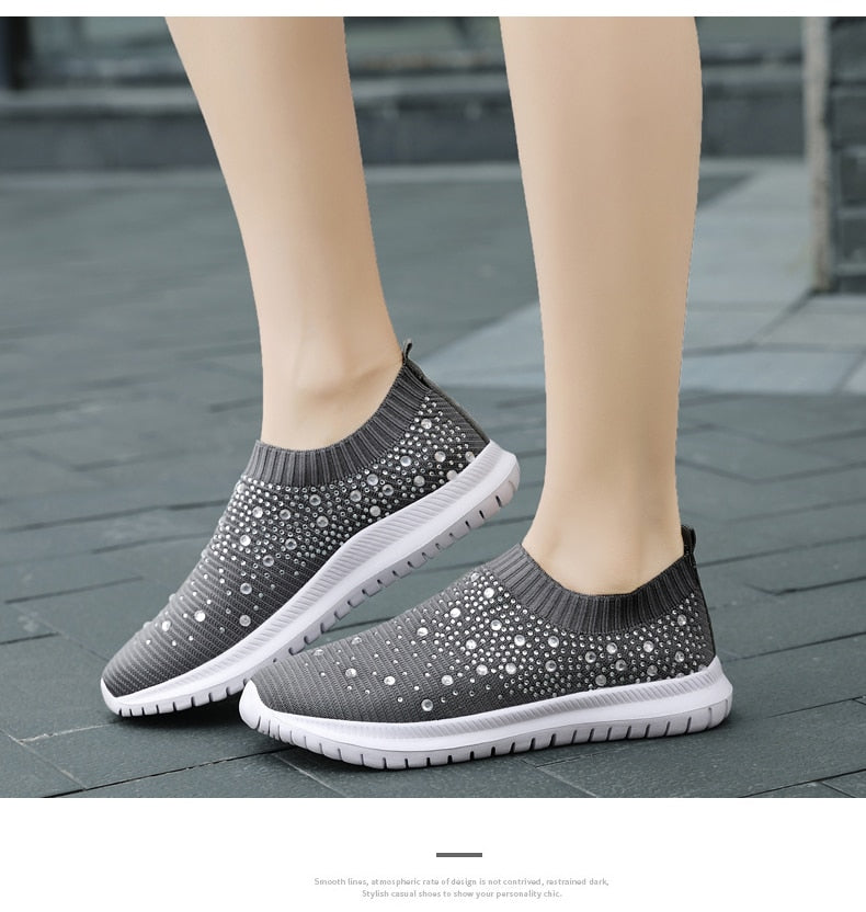 Damen-Slip-On-Sneaker mit funkelnden Kristall-Details