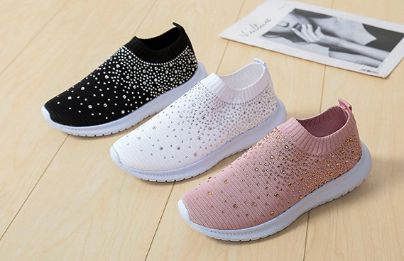 Damen-Slip-On-Sneaker mit funkelnden Kristall-Details
