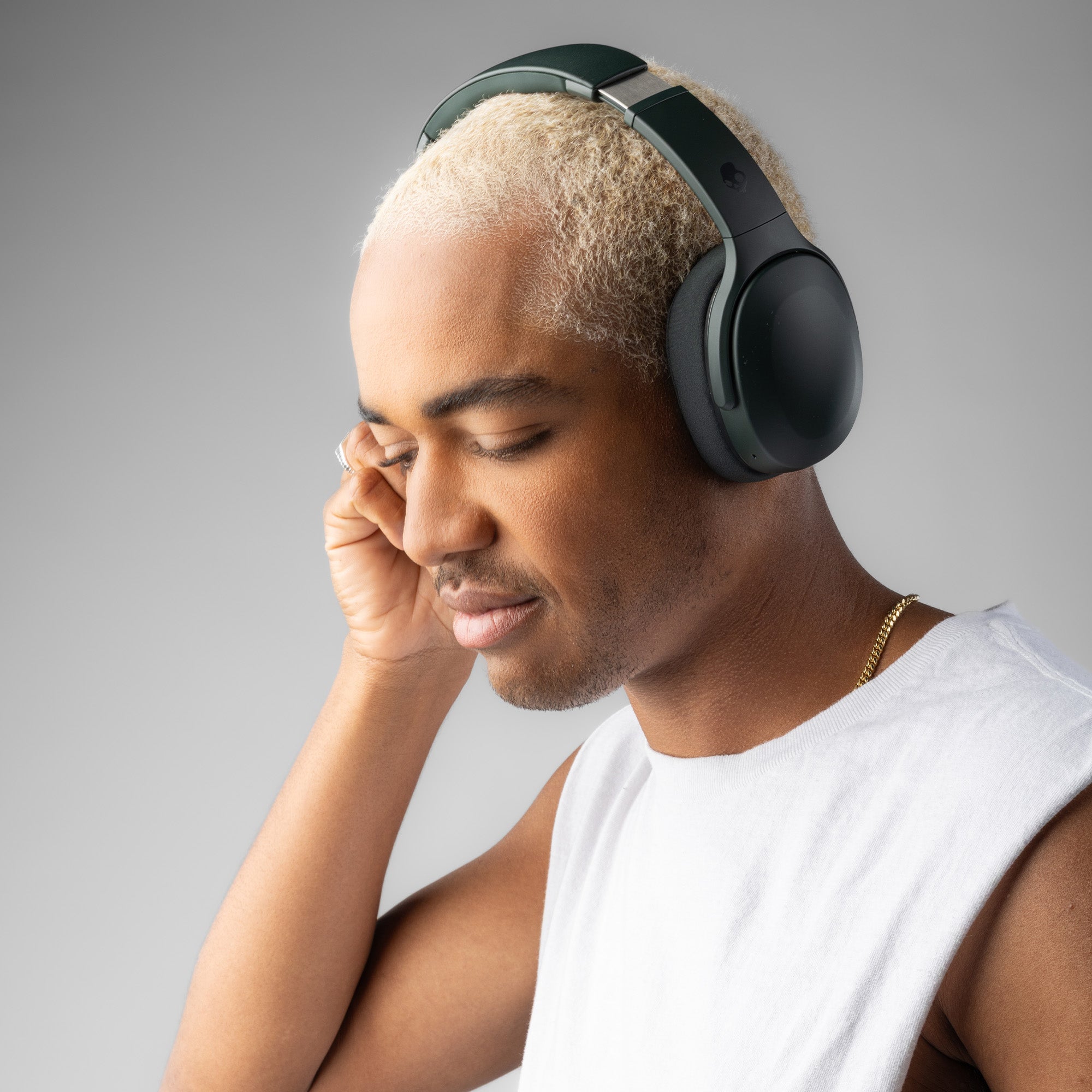 Over-ear headphones 540 Active