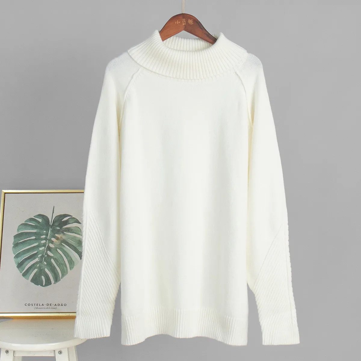 White knitted Relaxed Sweater