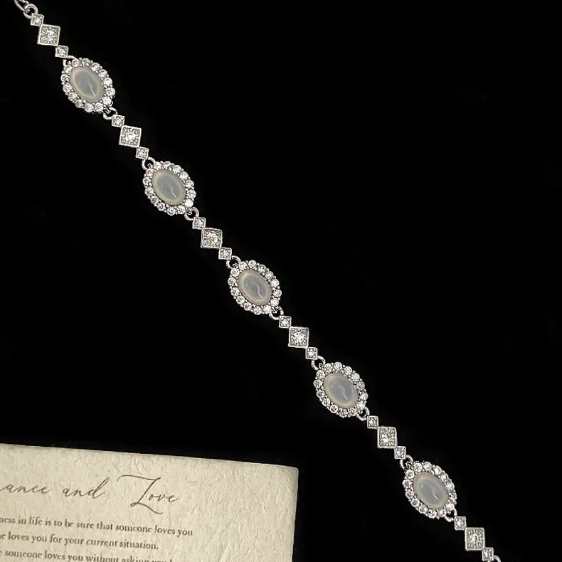 Jade cat's eye full diamond bracelet