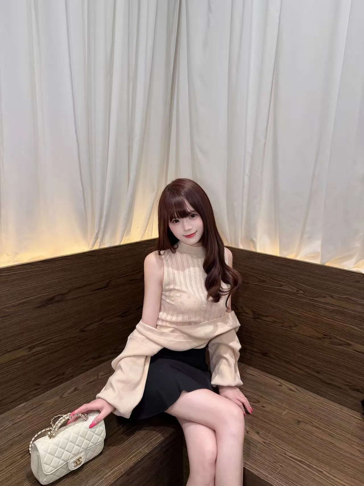 Off-shoulder fake two-piece sweater