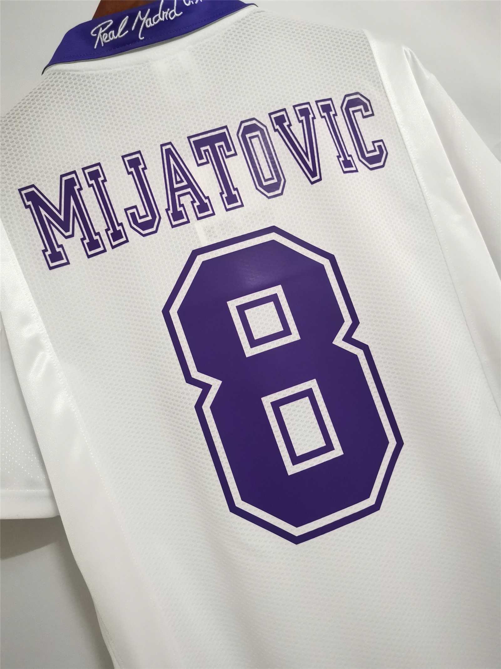 Real Madrid 1997/98 (Home)