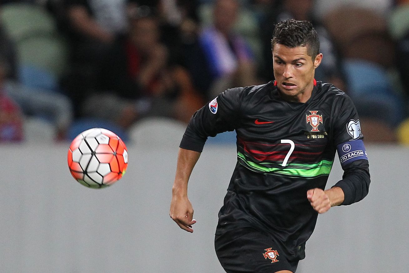 Portugal 2015 (Away)