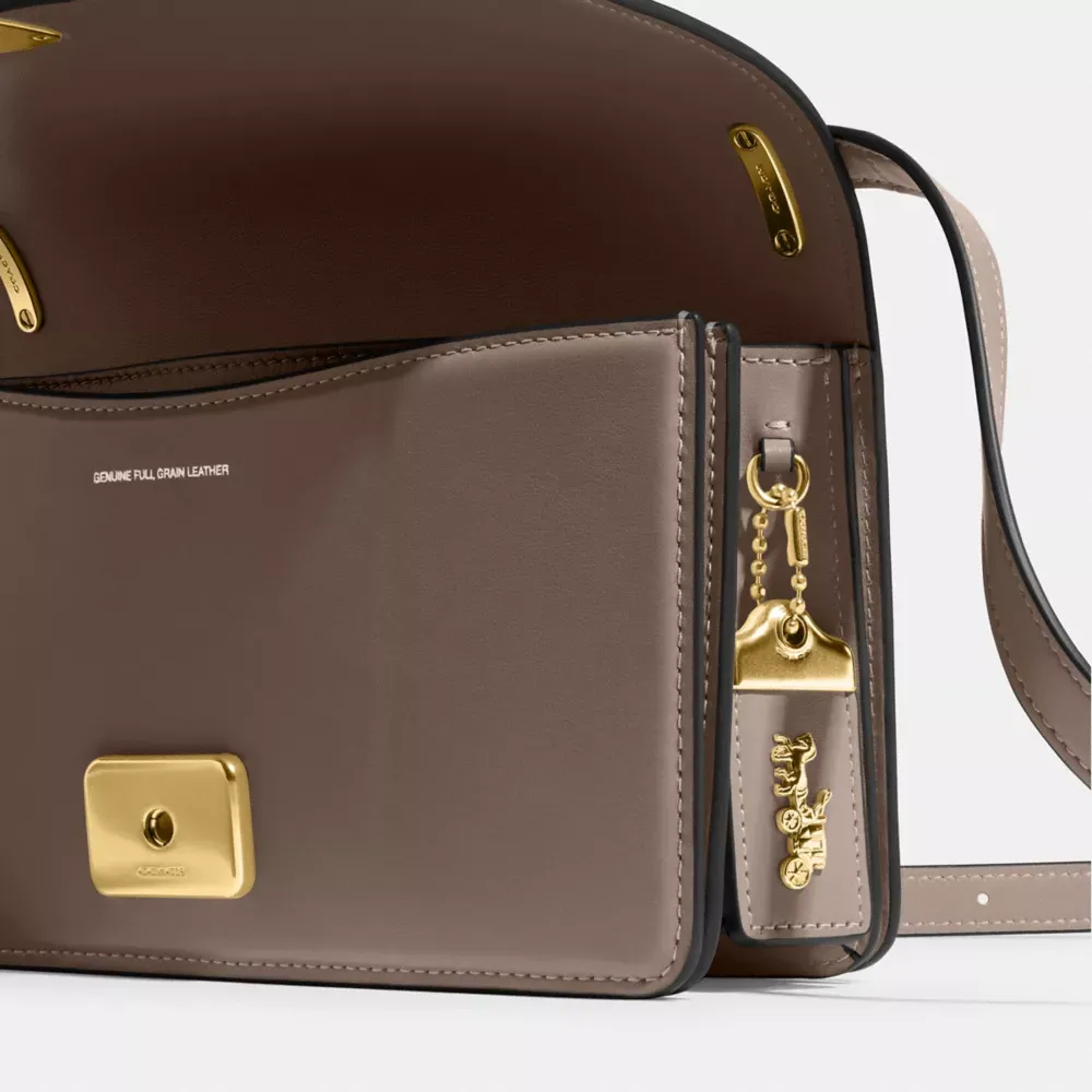 Coathtch Bandit Shoulder Bag