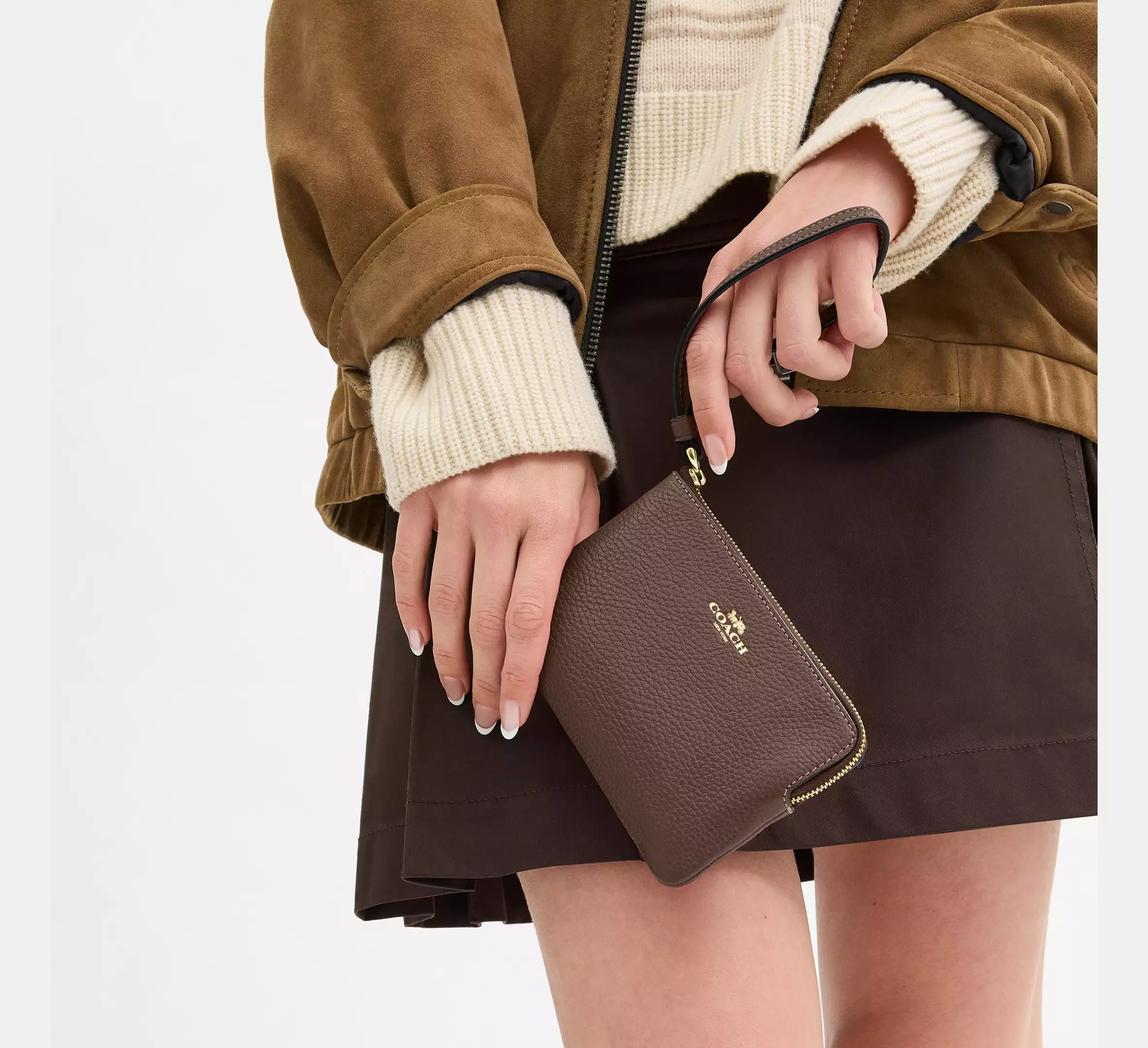 Corner Zip Wristlet