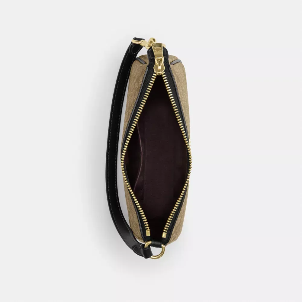 Nolthtita 19 In Colorblock Signature Canvas