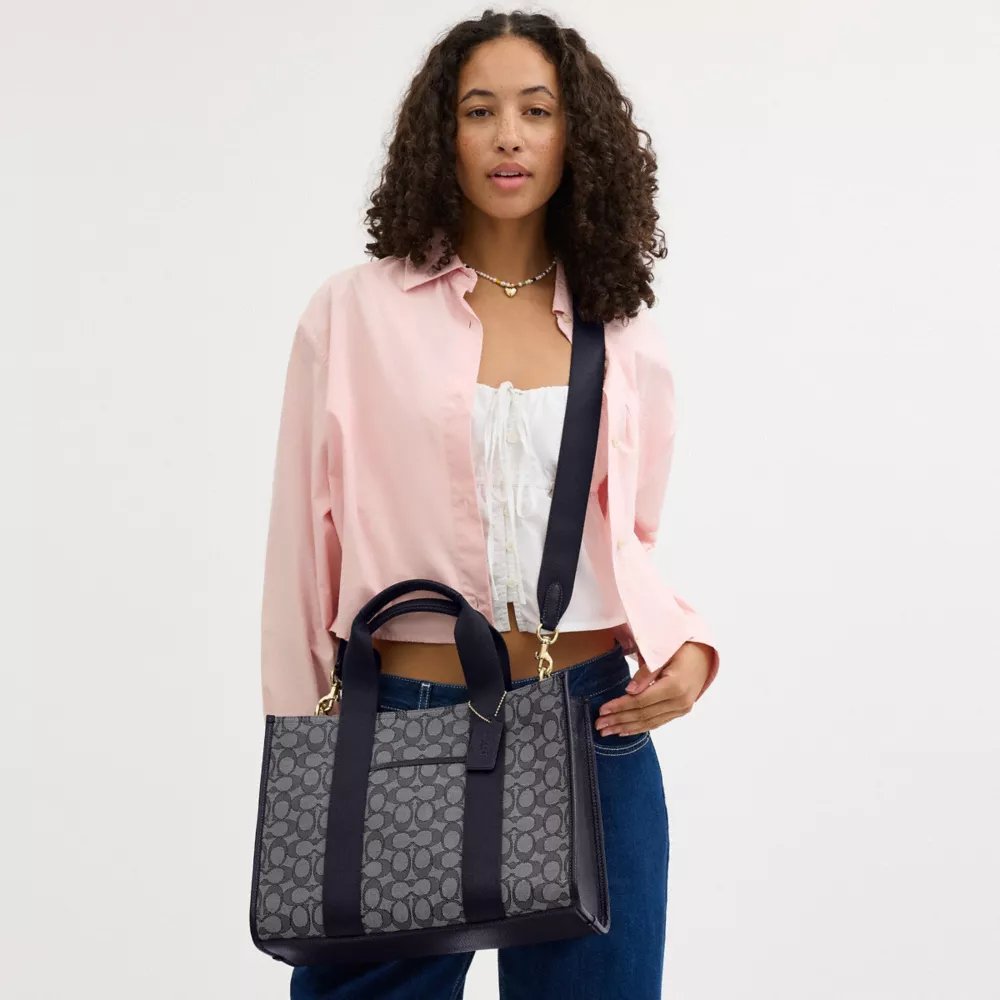 Smith Tote Bag In Signature Jacquard