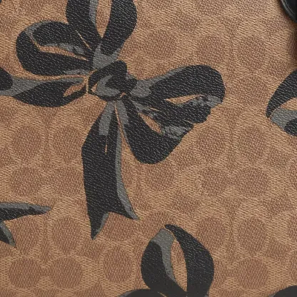 Gallery Tote Bag In Signature Canvas With Bow Print