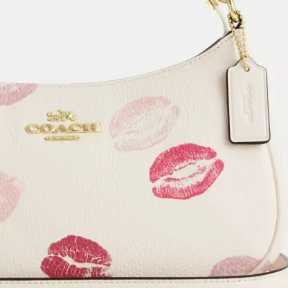 Teri Shoulder Bag With Lips Print