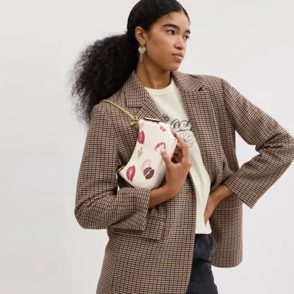 Teri Mini Crossbody Bag With Lips Print